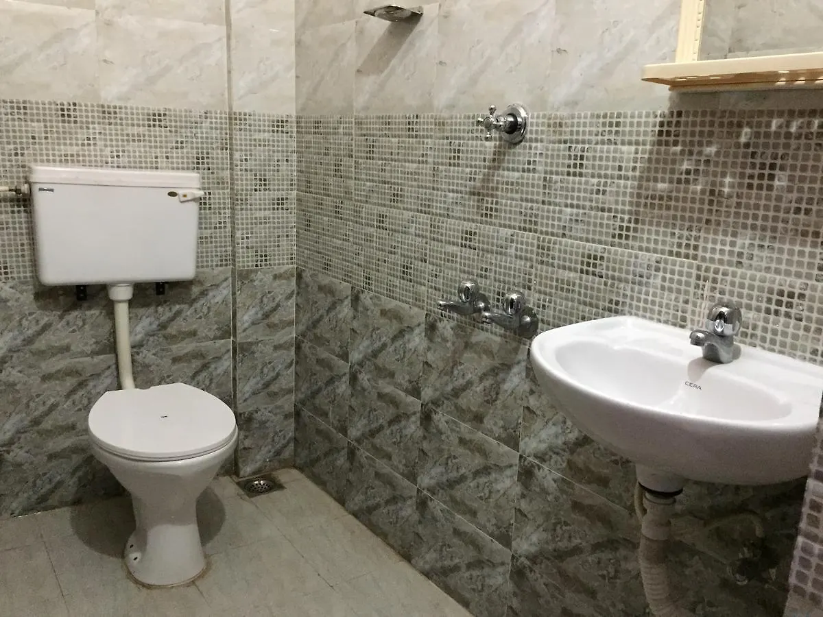 Mega Tourist Home Guruvāyūr