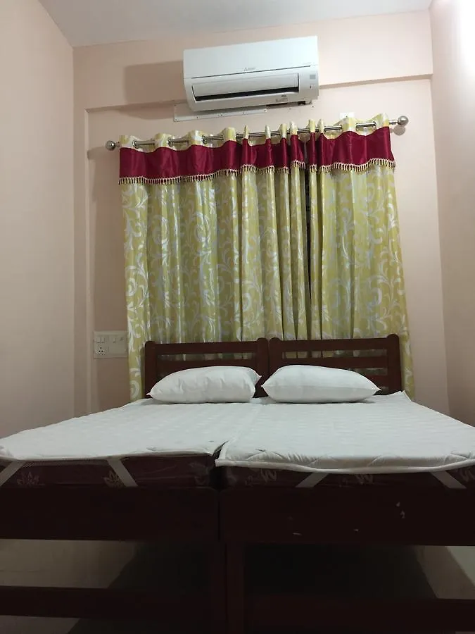 Mega Tourist Home Guruvāyūr Inn